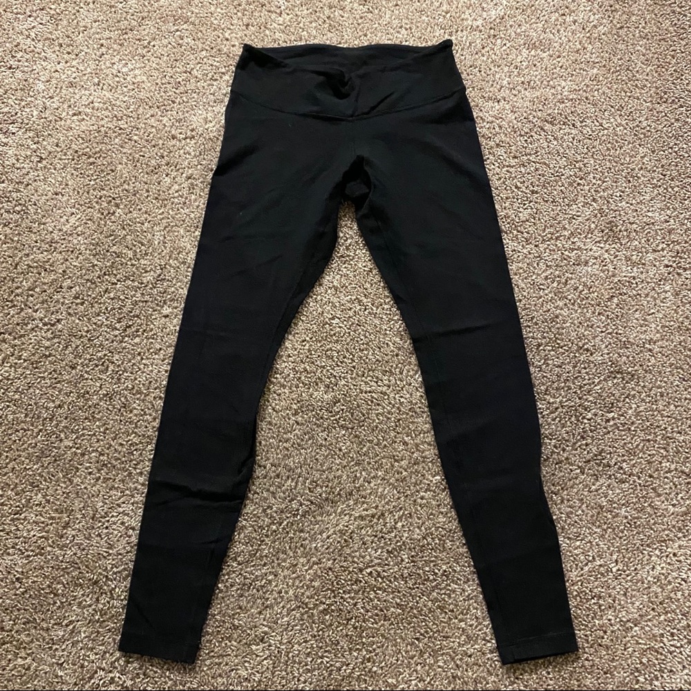 Black Lululemon legging